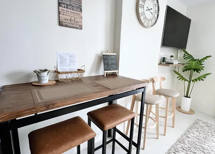 Cf Haven - Living W/ Balcony At Bamboo Bay 3* Mandaue City