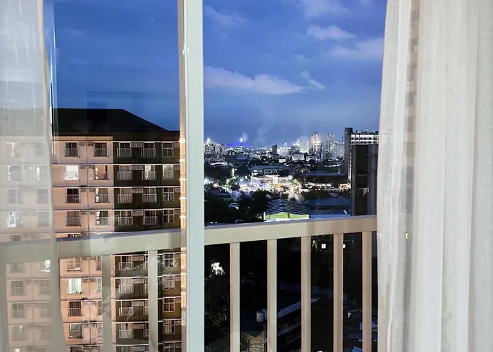 Cf Haven - Living W/ Balcony At Bamboo Bay Aparthotel 3*